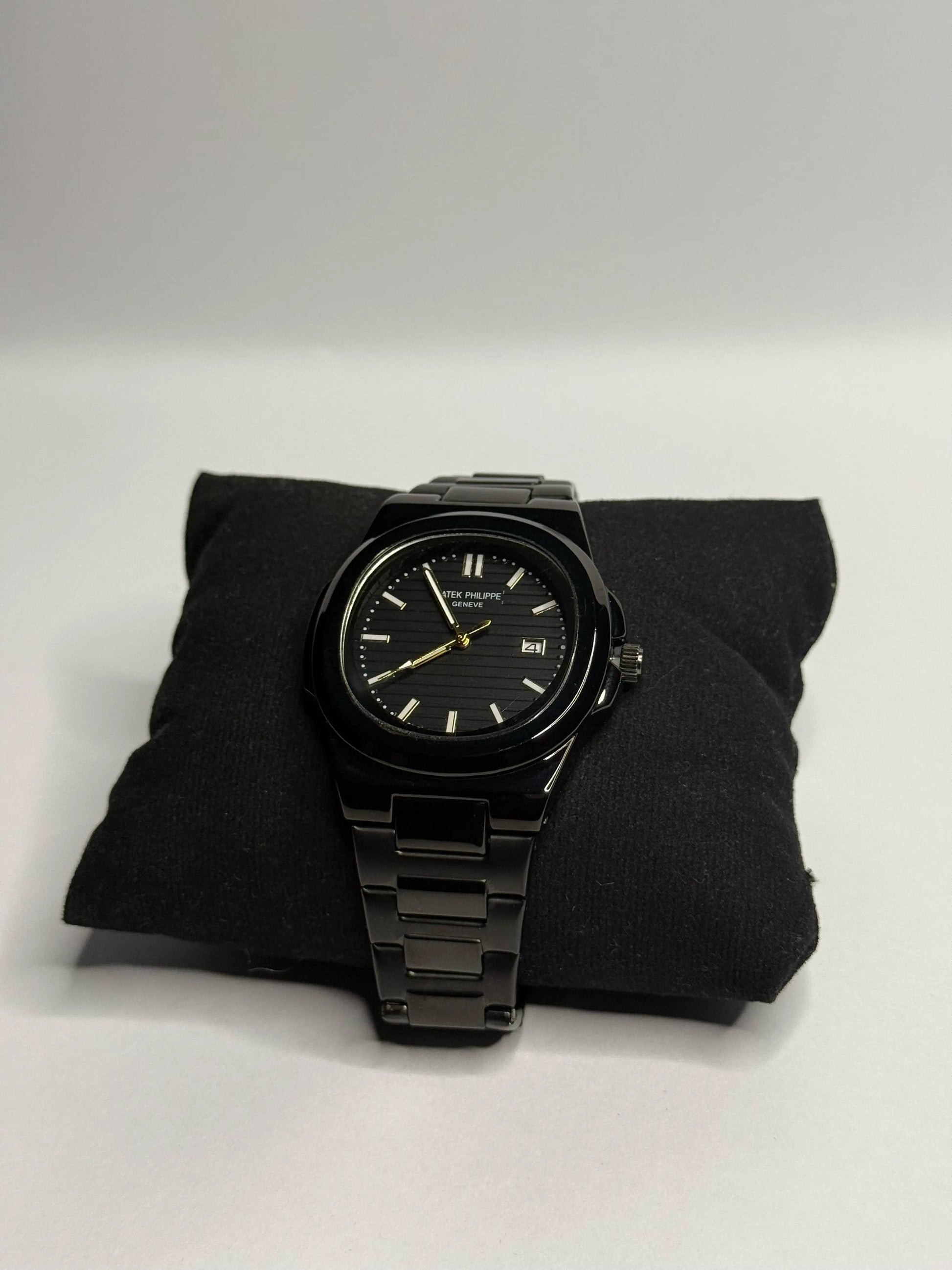 Patek Philippe Nautilus black Buy Luxury